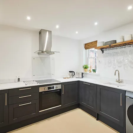 Дом отдыха Host & - The Warren *